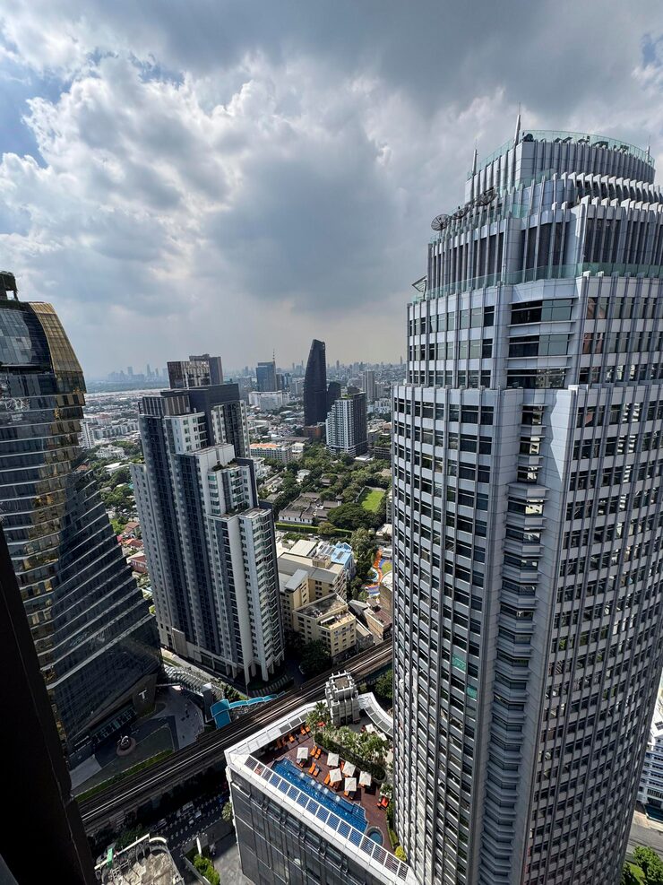 Hudson versus Tembusu Grand: a grounded 2026 Singapore condo comparison